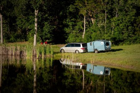 Maison Cricket : la caravane écolo chic
