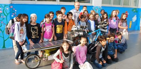 Un vélo électrique solaire de la France au Japon … sur la route du soleil levant