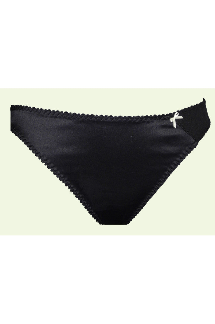 String Soie, tanga soie, lingerie soie, dessous en soie, lingerie sexy