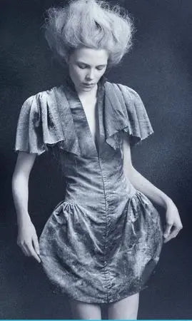 Noir : La mode éthique chic ! Peau Ethique