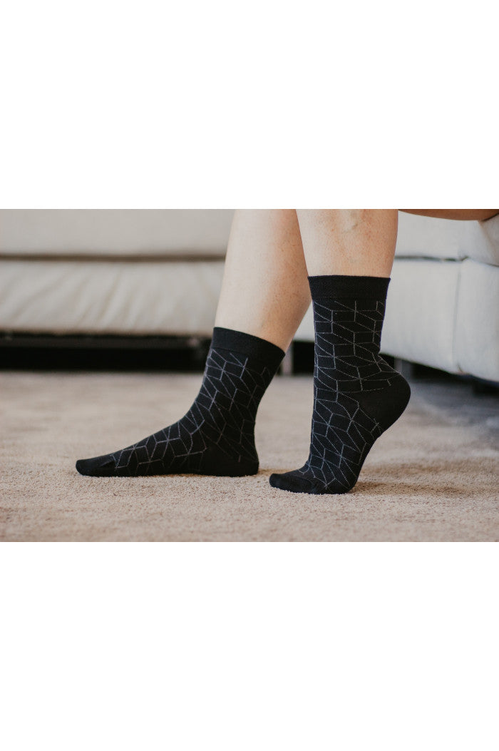 Chaussettes coton bio noires losanges gris, chaussettes coton homme, chaussettes coton femme, chaussettes bio