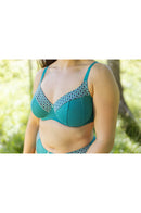Soutien-gorge emboitant avec armatures