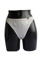 String Soie, tanga soie, lingerie soie, dessous en soie, lingerie sexy