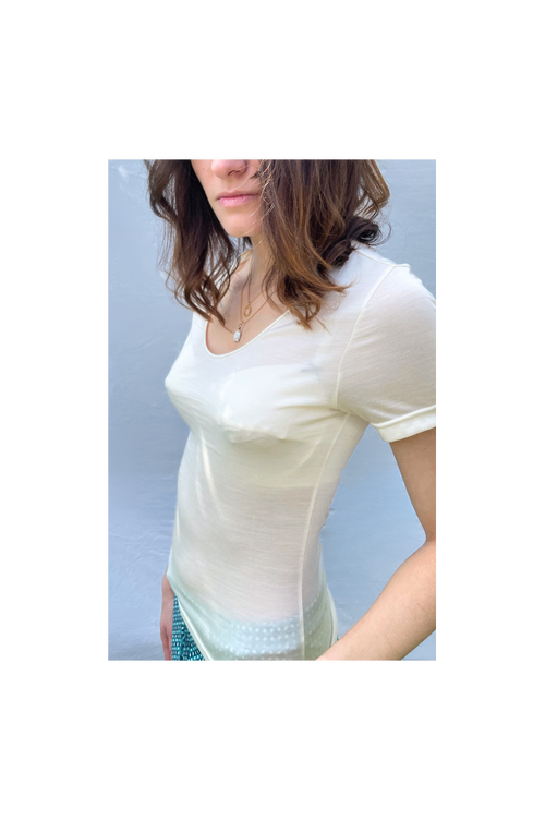 Tee-Shirt Laine et Soie, sous-vêtement laine et soie, tee-shirt soie ecru, tee-shirt laine, vêtement soie, vêtement laine